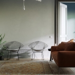 kahverengi koltuk ile modern oturma odası dekorasyonu 2020