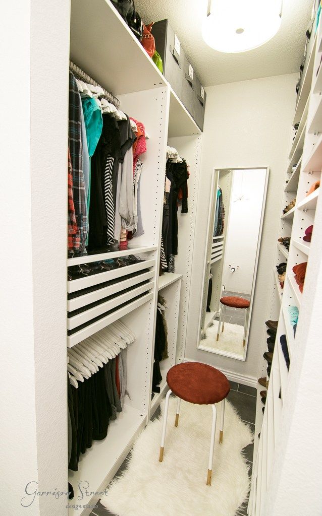 küçük giyinme odası