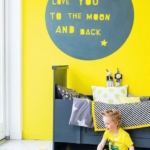 sarı duvarı çocuk odasında kullanma