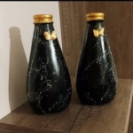 siyah ve altın rengi şişe boyama