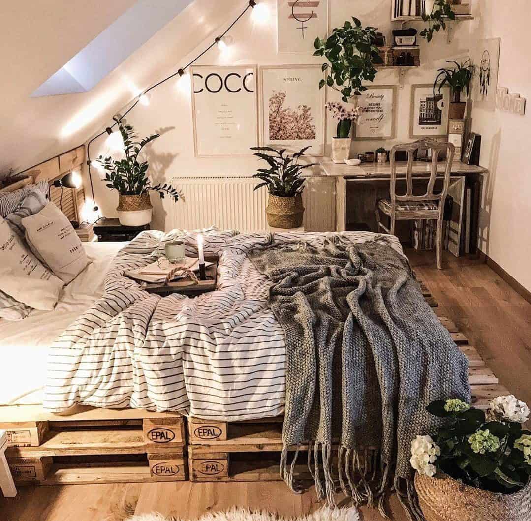 Palet yatak