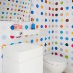 puantiyeli banyo duvarı
