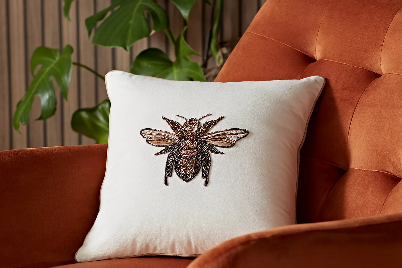 boncuklu arı yastığı