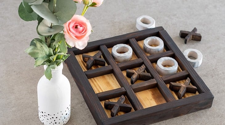 DIY Tic-Tac-Toe oyunu