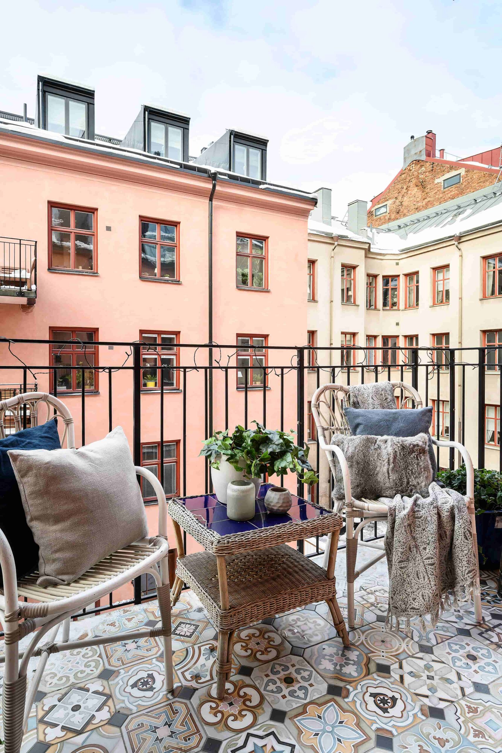 burası İskandinavya'da rahat bir balkon